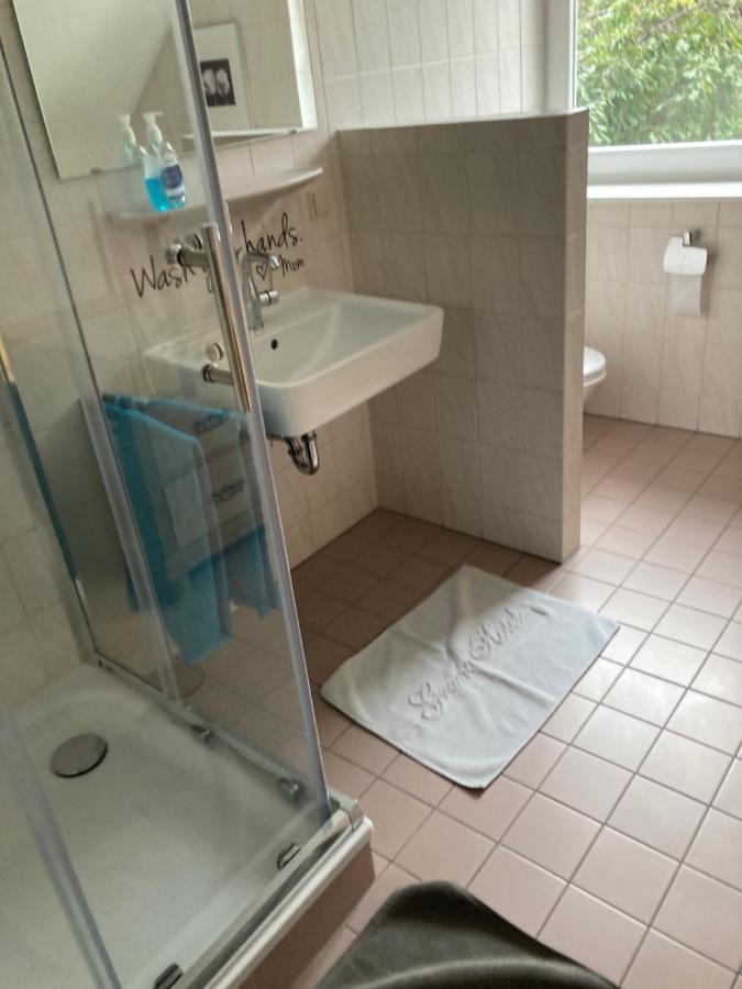 Business Apartment Bugl นีดาร์คาสเซล ภายนอก รูปภาพ